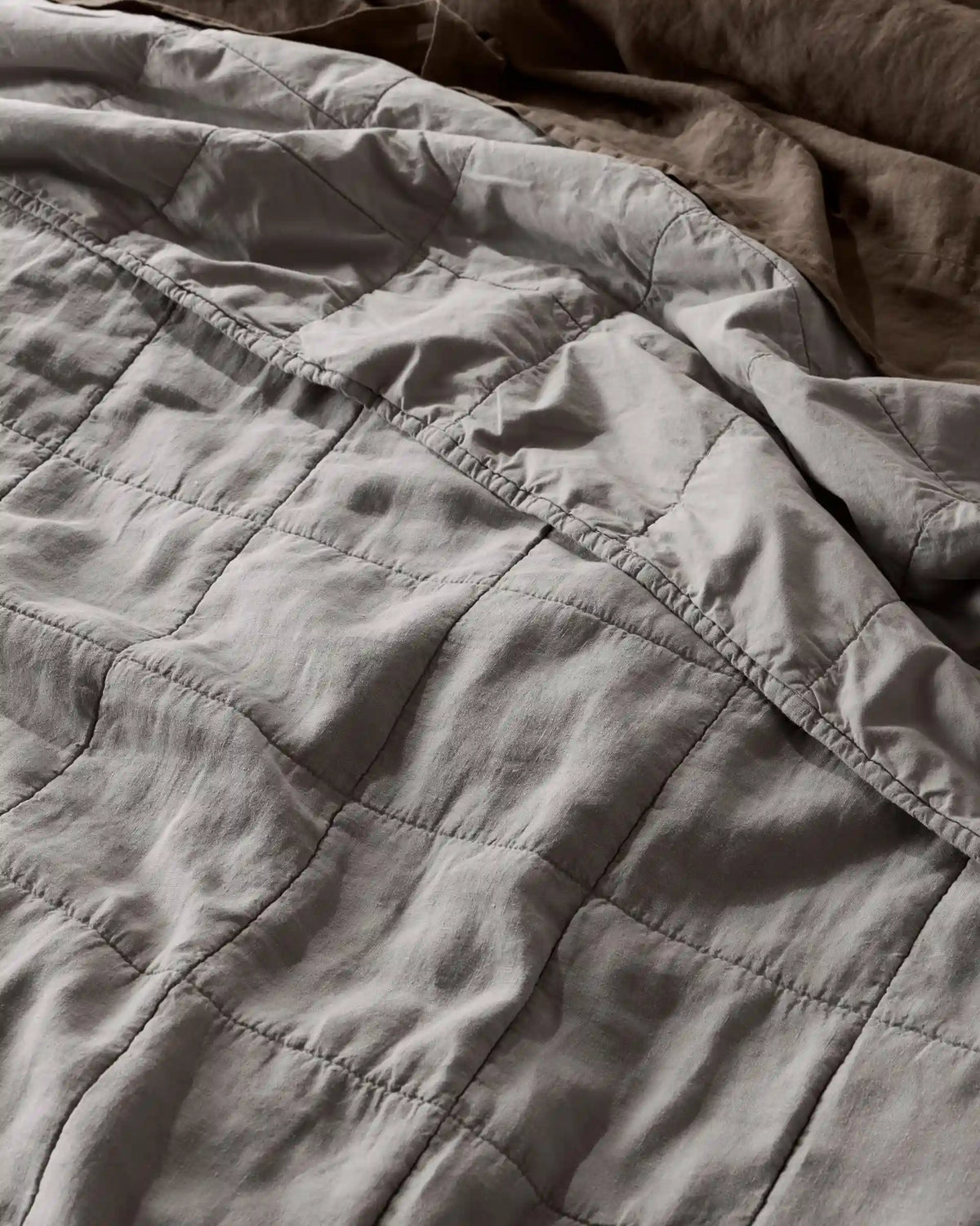 Linen Box Quilt (Pebble)