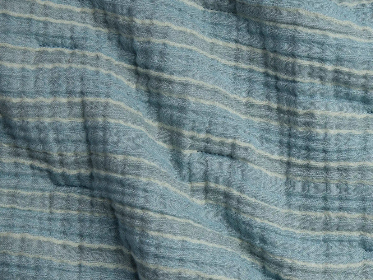 Organic Cloud Cotton Stripe Toddler Quilt (Wave and Horizon)
