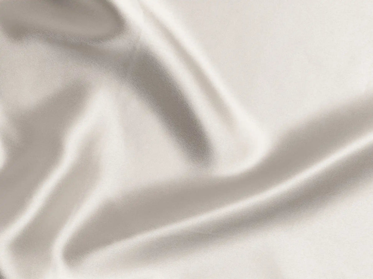 Silk Pillowcase (Bone)
