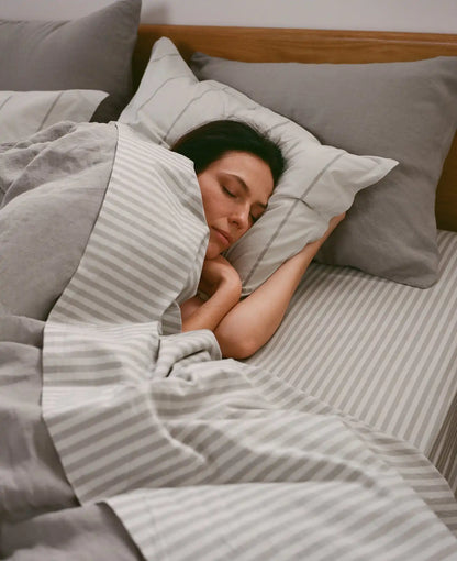 Percale Fitted Sheet (Pebble Stripe)
