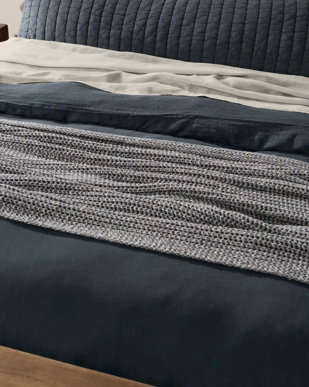 Marled Cotton Throw (Pebble)