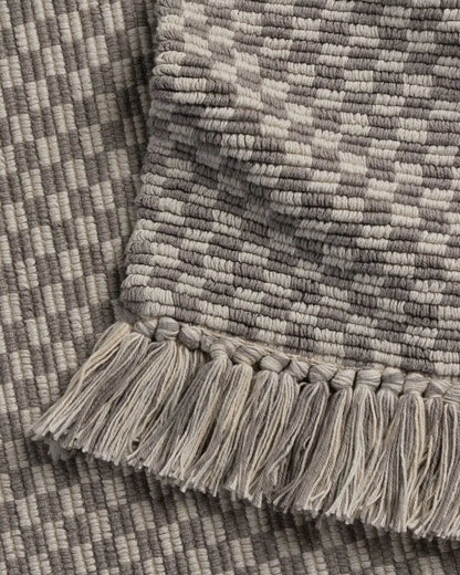 Organic Checkered Bath Rug (Pebble and Dove)