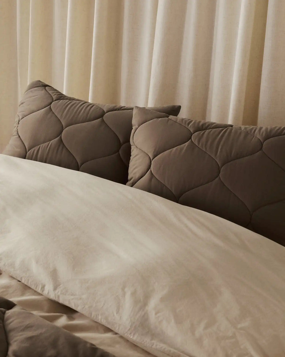 Cotton Drift Sham Set (Warm Grey)