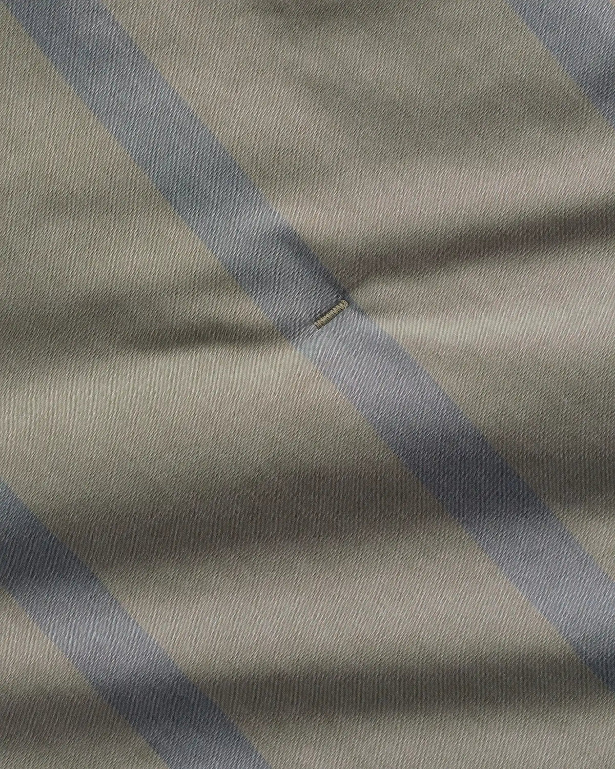 Field Stripe Comforter (Moss Stripe)