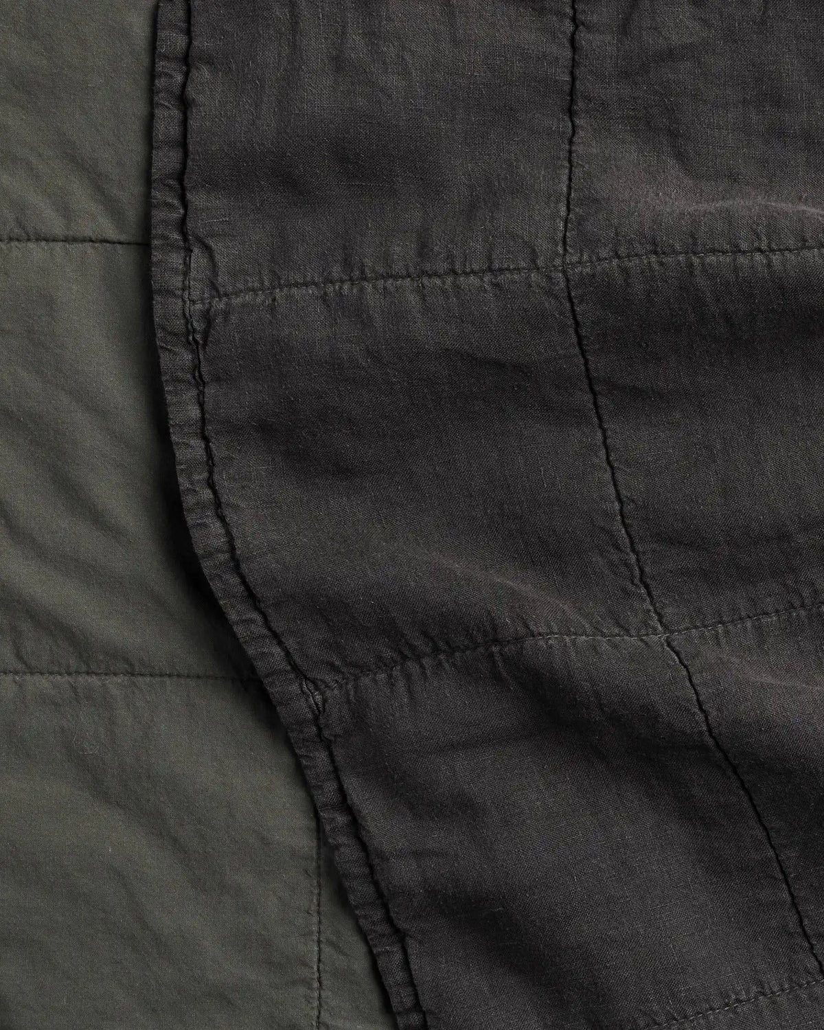 Linen Box Quilt (Onyx)