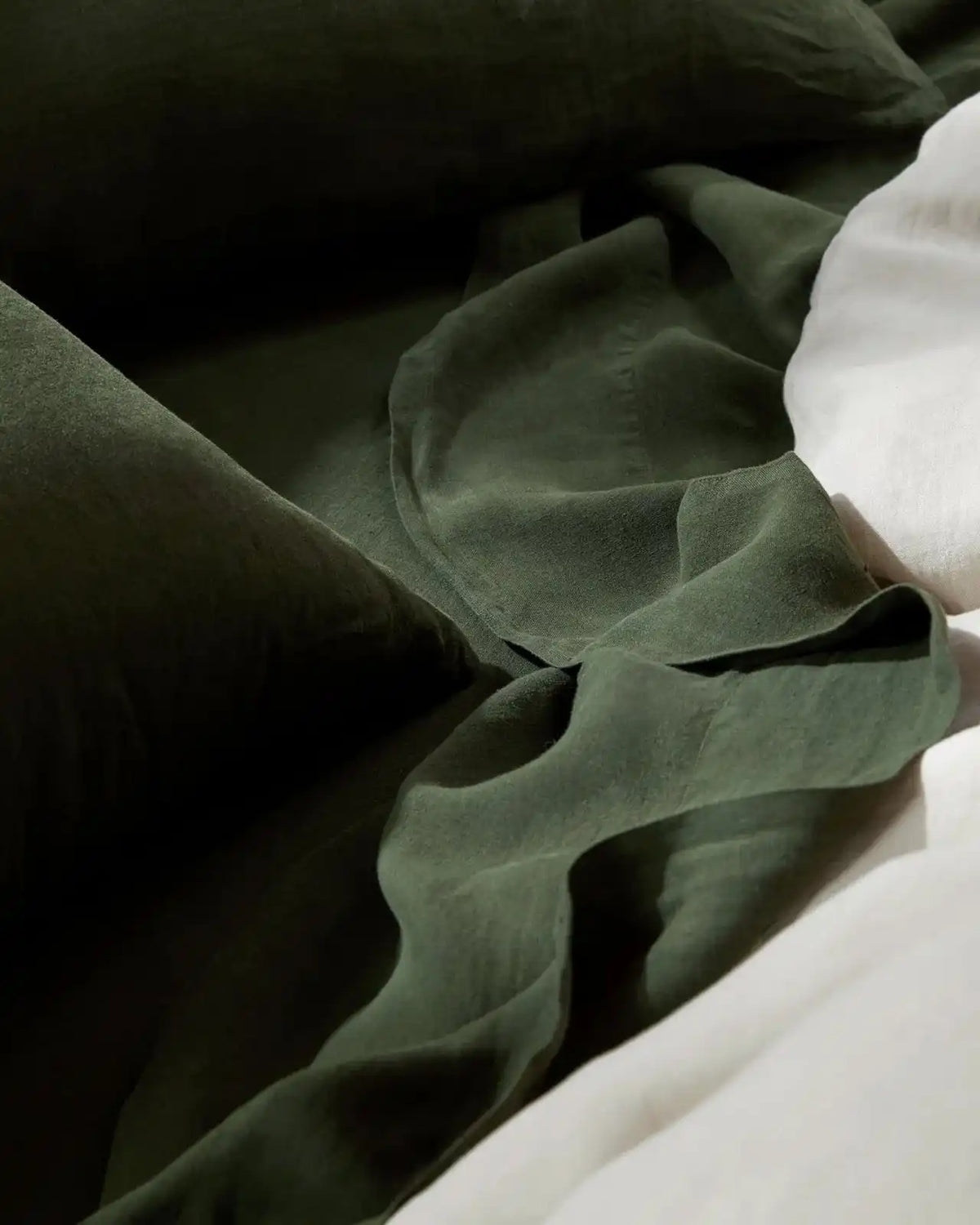 Linen Fitted Sheet (Evergreen)