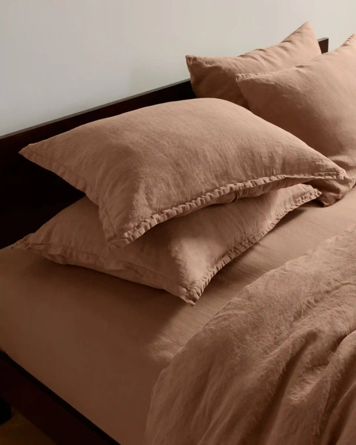 Linen Sham Set (Adobe)