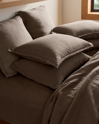 Linen Sham Set (Warm Grey)