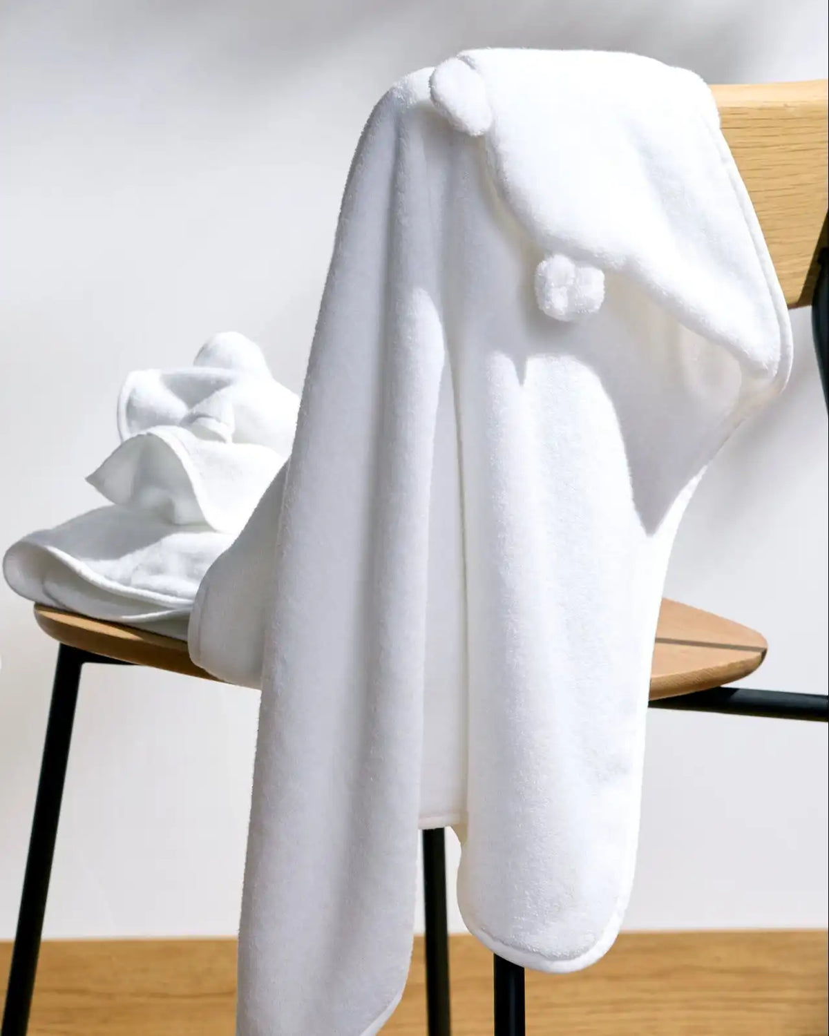 Organic Hooded Toddler Towel with Ears (White)