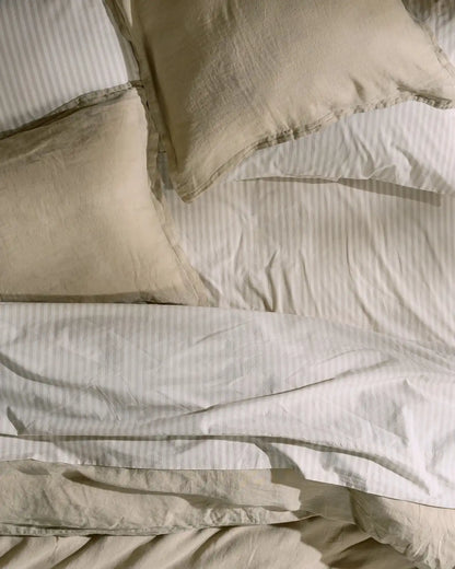 Percale Fitted Sheet (Bone Stripe)