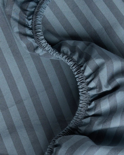 Percale Fitted Sheet (Dusk Stripe)