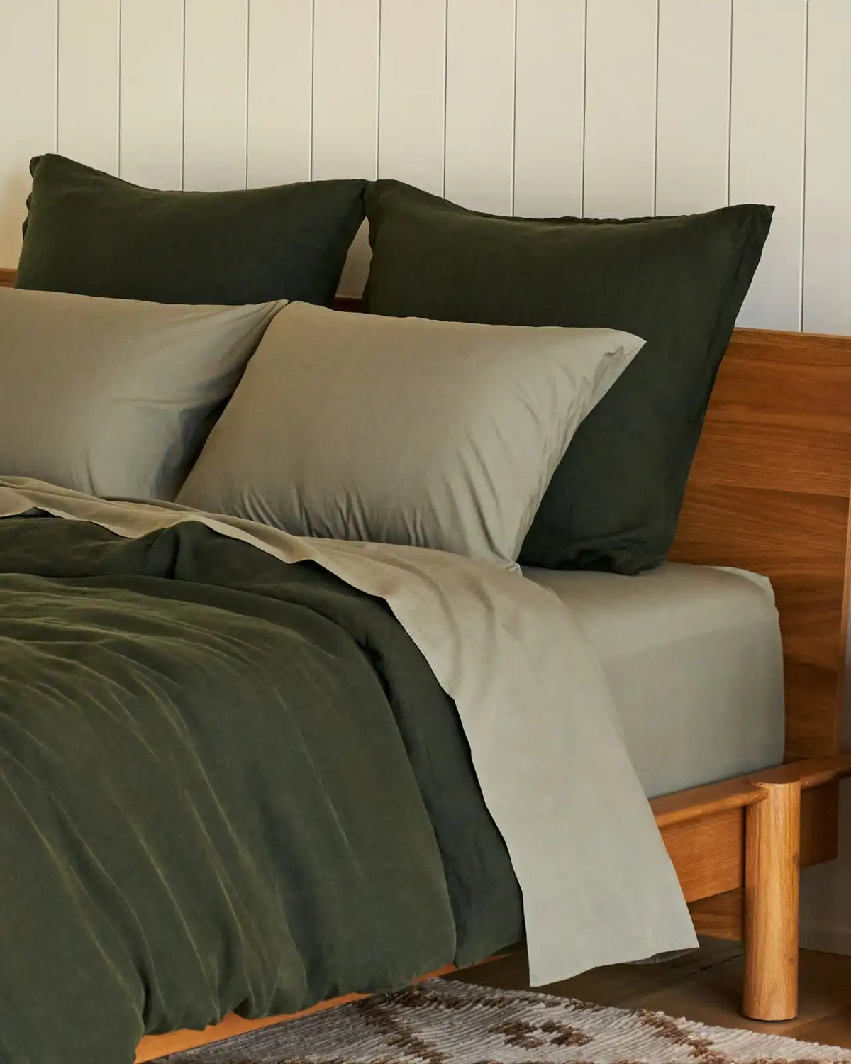 Percale Fitted Sheet (Moss)