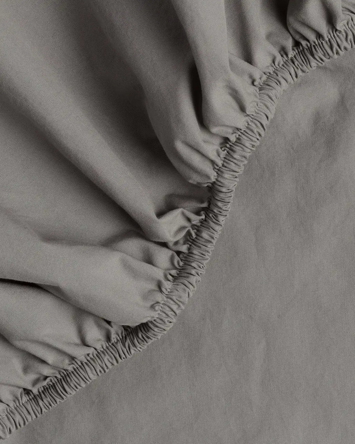 Percale Fitted Sheet (Pebble)